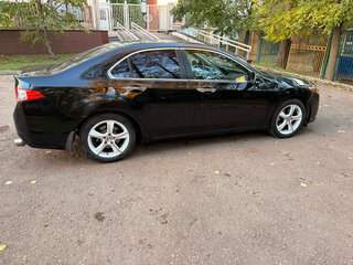 2008 Honda Accord VIII, чёрный, 900000 рублей, вид 2
