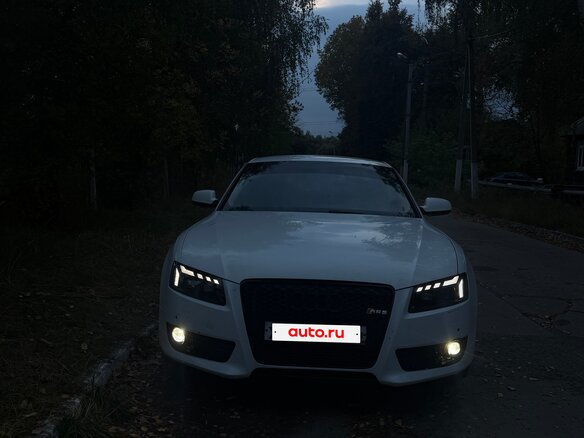 2009 Audi A5 I (8T), белый, 850000 рублей - вид 2