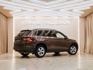 2019 Skoda Kodiaq I, коричневый, 3050000 рублей, вид 3