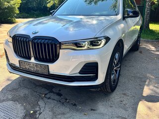 2019 BMW X7 30d I (G07), белый, 6900000 рублей, вид 2