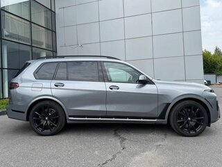2024 BMW X7 40i I (G07) Рестайлинг, серый, 13950000 рублей, вид 3