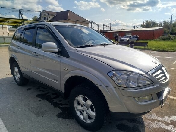 2014 SsangYong Kyron I Рестайлинг, серый, 950000 рублей
