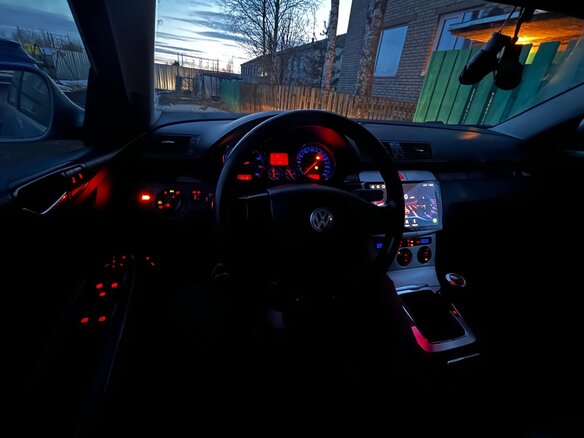 2008 Volkswagen Passat B6, серый, 655000 рублей - вид 4