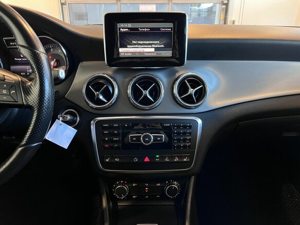 2014 Mercedes-Benz GLA 250 I (X156), белый, 1798000 рублей - вид 13