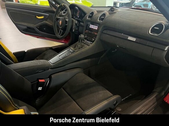 2025 Porsche Cayman GT4 RS II 718 (982), красный, 26000000 рублей - вид 21