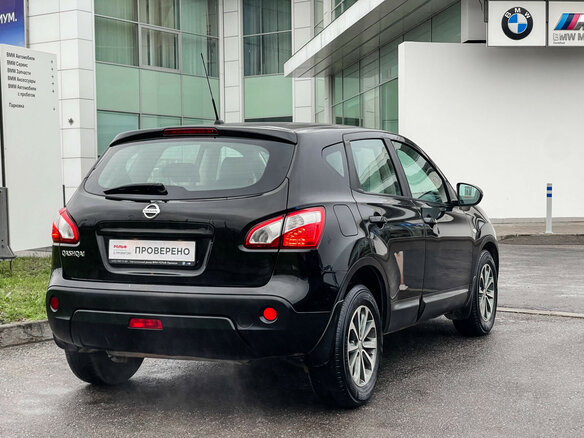 2010 Nissan Qashqai I Рестайлинг, чёрный, 1039000 рублей - вид 4