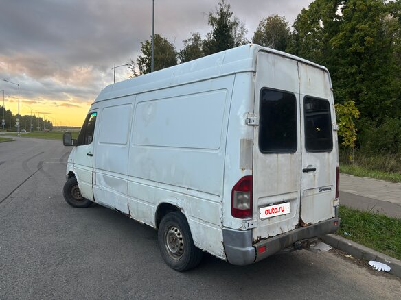 2000 Mercedes-Benz Sprinter, белый, 360000 рублей - вид 10