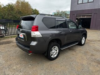 2010 Toyota Land Cruiser Prado 150 Series, серый, 2000000 рублей, вид 2