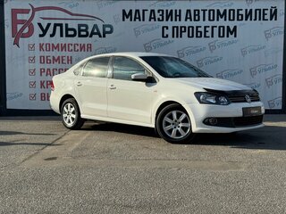 2013 Volkswagen Polo V, белый, 700000 рублей, вид 1