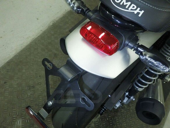 2022 Triumph Speed Twin, чёрный, 1320000 рублей - вид 10
