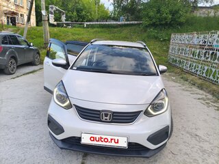 2020 Honda Fit Crosstar IV, белый, 1770000 рублей, вид 3