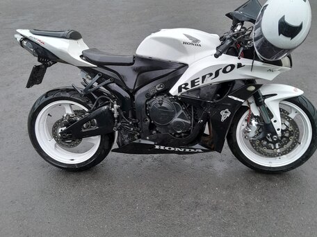 2007 Honda CBR 600RR, чёрный, 550000 рублей, вид 1