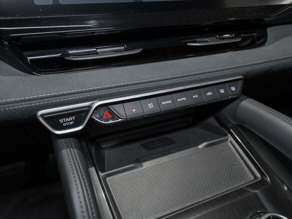 2023 Geely Monjaro I, синий, 3045000 рублей - вид 16