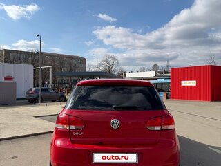 2012 Volkswagen Golf VI, красный, 900000 рублей, вид 4