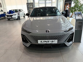 2024 Changan UNI-V I, серый, 2550000 рублей, вид 2