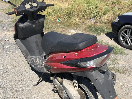2011 Racer Wolf, красный, 32000 рублей, вид 2