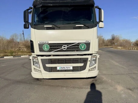 2011 Volvo FH, белый, 2899000 рублей, вид 5
