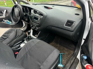 2014 Kia Ceed II, белый, 989000 рублей, вид 5