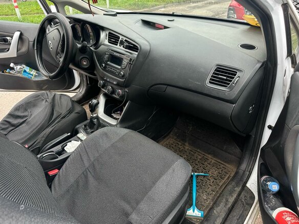 2014 Kia Ceed II, белый, 989000 рублей - вид 4