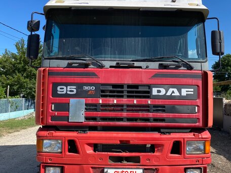 1996 DAF 95, красный, 600000 рублей, вид 2