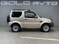 2008 Suzuki Jimny Sierra III Рестайлинг 1, бежевый, 1090000 рублей - вид 3
