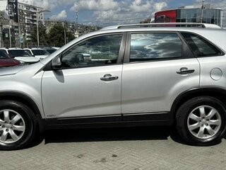 2012 Kia Sorento II Рестайлинг, серебристый, 1250000 рублей, вид 5