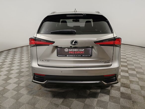 2019 Lexus NX 200 I Рестайлинг, серый, 3549000 рублей - вид 5