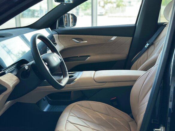 2025 Changan CS75 Plus IV, чёрный, 4339900 рублей - вид 11
