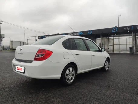 2010 Renault Symbol ll, белый, 377000 рублей, вид 1