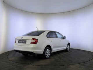 2019 Skoda Rapid I Рестайлинг, белый, 885000 рублей, вид 5