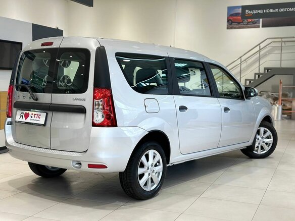 2026 Lada (ВАЗ) Largus I Рестайлинг, серый - вид 2