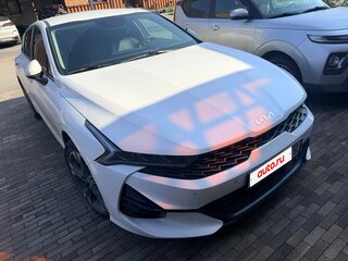 2021 Kia K5 III, белый, 2450000 рублей, вид 3