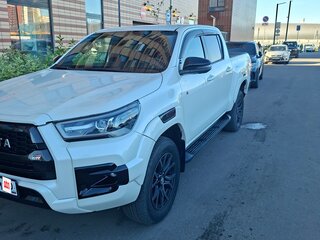 2022 Toyota Hilux VIII Рестайлинг 2, белый, 6099000 рублей, вид 1