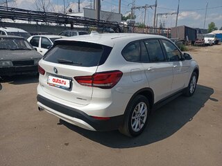 2020 BMW X1 18i sDrive II (F48) Рестайлинг, белый, 1950000 рублей, вид 3