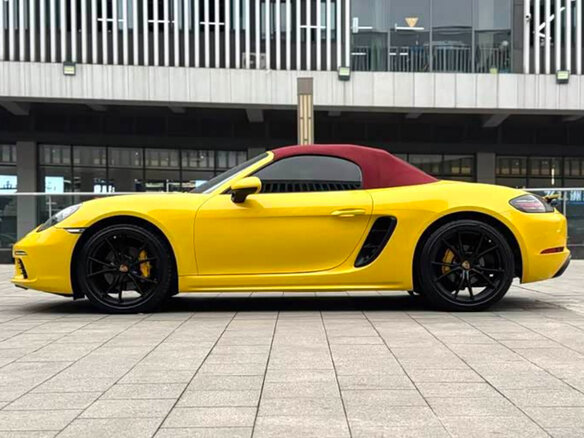 2022 Porsche Boxster IV 718 (982), жёлтый - вид 2
