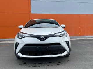 2020 Toyota C-HR I Рестайлинг, белый, 2400000 рублей, вид 3