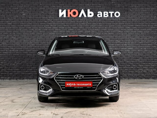 2019 Hyundai Solaris II, чёрный, 1740000 рублей, вид 2
