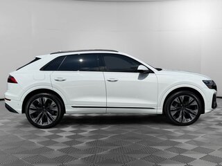 2025 Audi Q8 55 TFSI I (4M) Рестайлинг, белый, 11702171 рублей, вид 2
