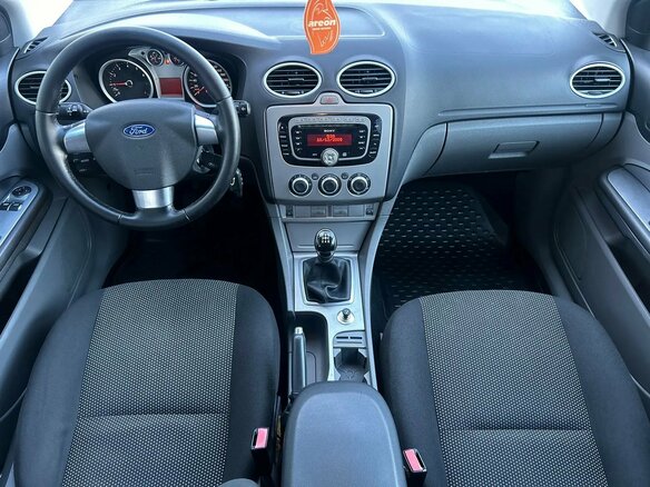 2009 Ford Focus II Рестайлинг, фиолетовый, 470000 рублей - вид 13