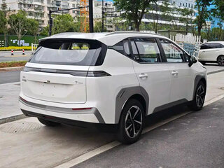 2026 Aion Y Plus 58.9 kWh, белый, 2100000 рублей, вид 5