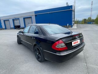 2007 Mercedes-Benz E-Класс 350 III (W211, S211) Рестайлинг, чёрный, 650000 рублей, вид 4