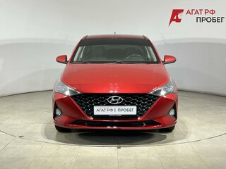 2021 Hyundai Solaris II Рестайлинг, красный, 1650000 рублей, вид 2