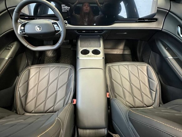 2025 Changan CS75 Plus IV, чёрный - вид 18