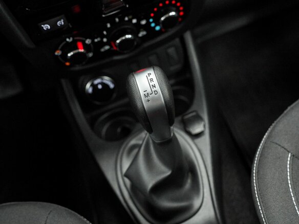 2021 Renault Duster I Рестайлинг, белый, 1806000 рублей - вид 11