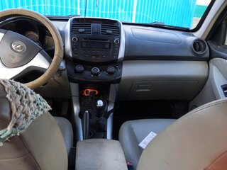 2013 Lifan X60 I, серый, 400000 рублей, вид 5