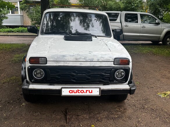 2014 Lada (ВАЗ) 2131 (4x4) 213105 I, белый, 350000 рублей