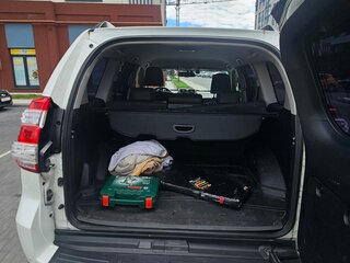 2014 Toyota Land Cruiser Prado 150 Series Рестайлинг 1, белый, 2800000 рублей, вид 5