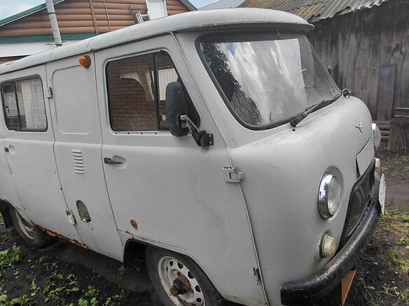 2004 УАЗ 3962, белый, 300000 рублей