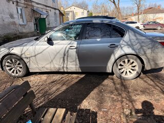 2004 BMW 5 серии 525i V (E60/E61), серый, 1100000 рублей, вид 4
