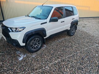 2023 Lada (ВАЗ) Niva Travel I, белый, 1010000 рублей, вид 2